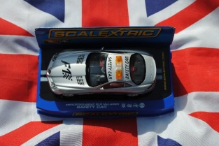 ScaleXtric C2756 Mercedes-Benz SLR McLaren Safety Car